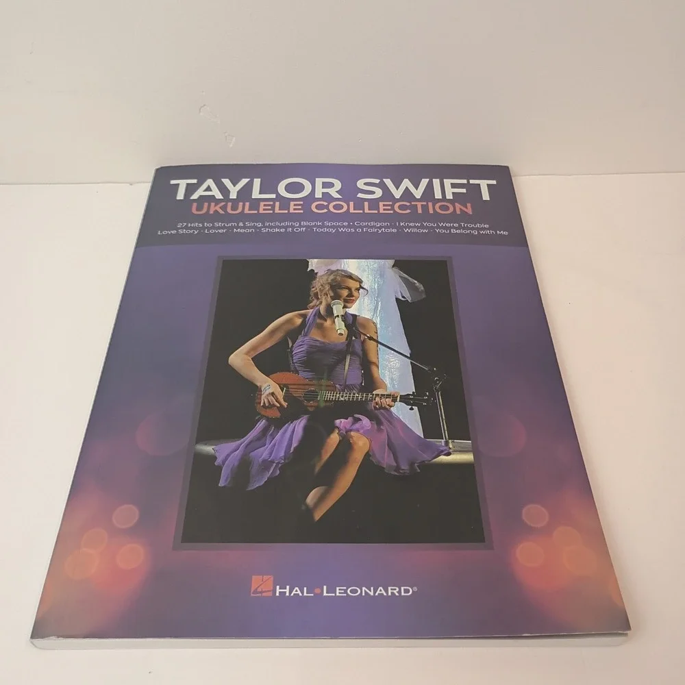 Taylor Swift - Ukulele Collection Songbook | 27 Easy Songs to Strum and Sing for